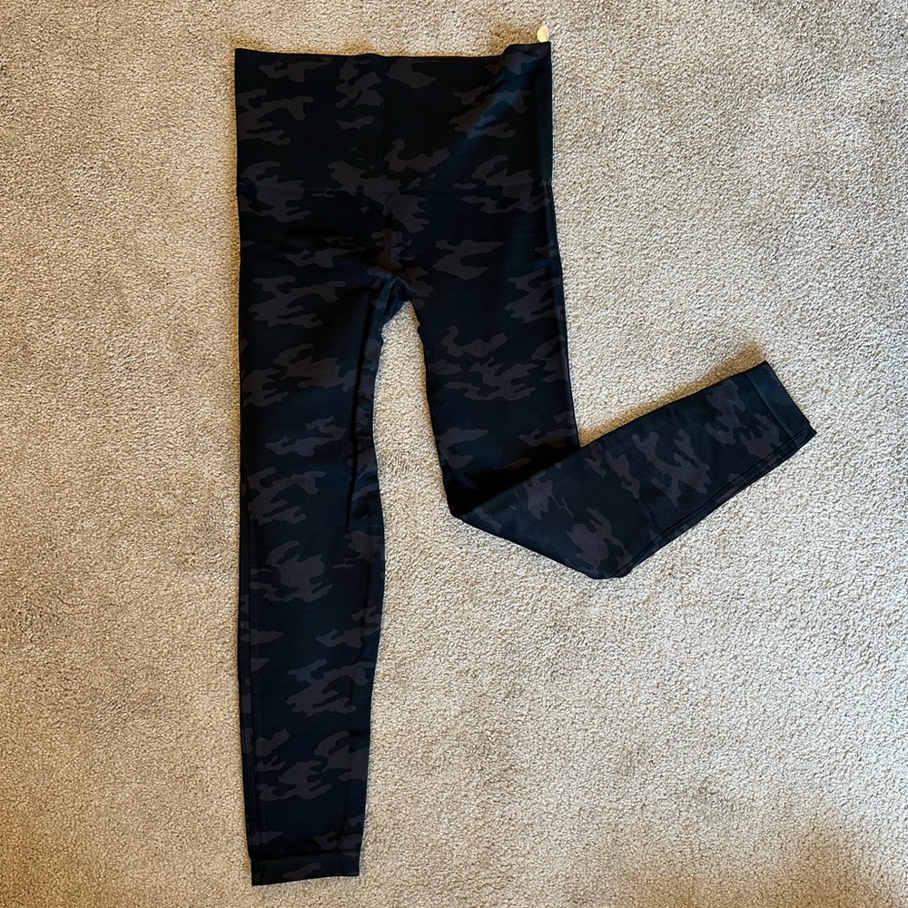 Spanx look at me now seamless leggings